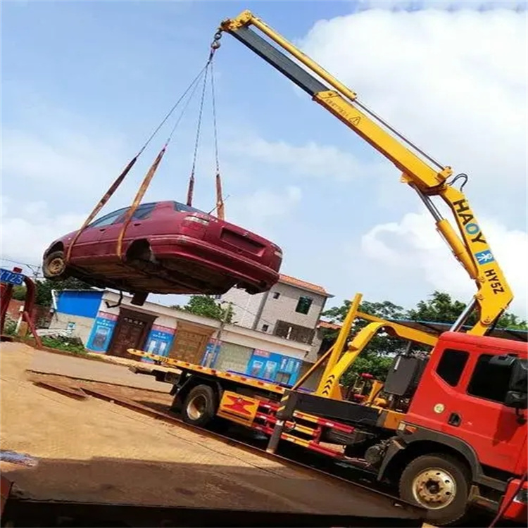 徐州鼓楼吊车吊汽车的正确方法